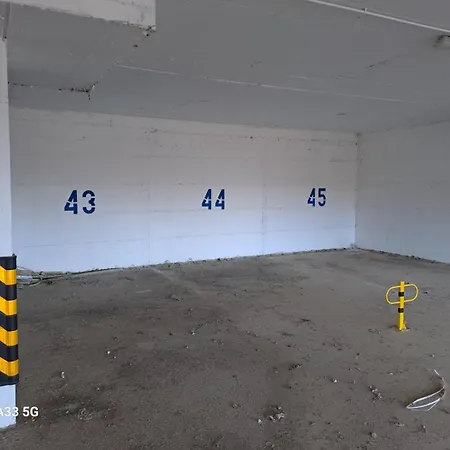 Exclusive B7 Milmari *